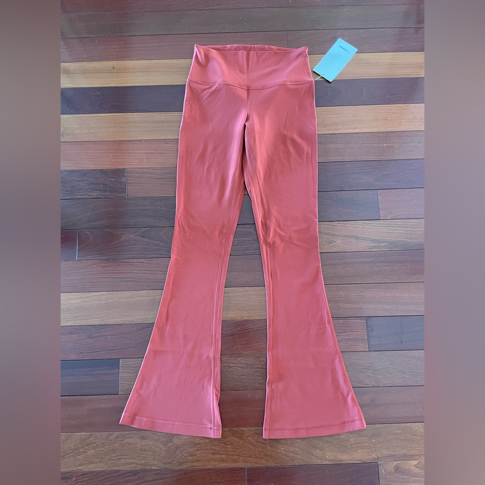 Lululemon Align HR Flare Pant 32” in Cayenne